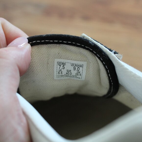 Vans Old Skool Bolt Shoes - Picture 4 of 5